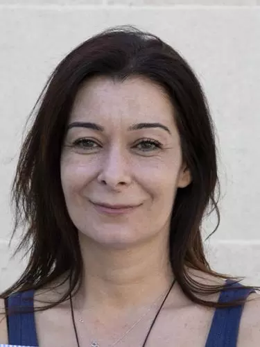Portrait photo of Elisabete Pires