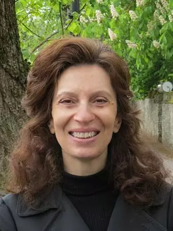 Portrait photo of Gianna Samandoura